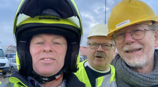 Kijken met Rem en Theo bij Marian haar nieuwe stekkie